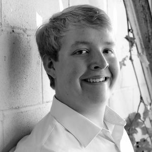 Meet your Posher, Ethan